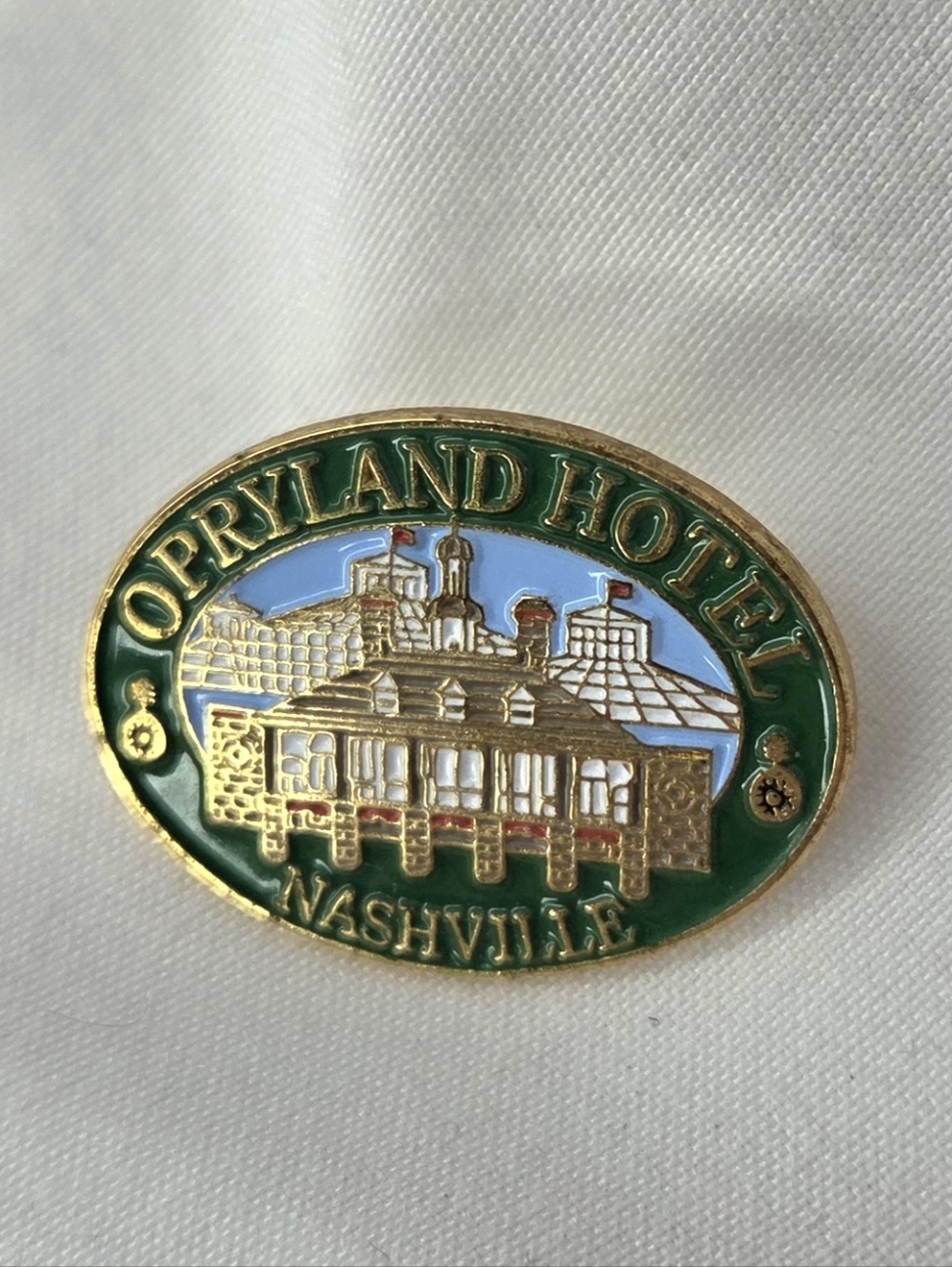 Vintage Opryland Hotel Nashville 1990s Souvenir Enamel Pin